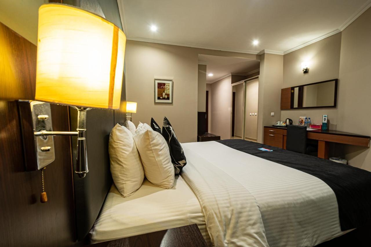 Hotel Milenio Nampula Buitenkant foto