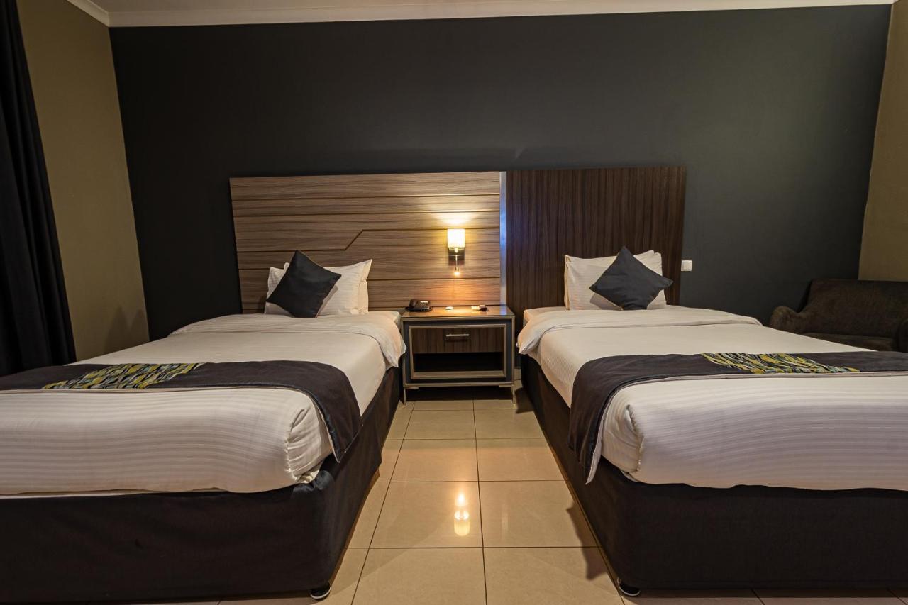 Hotel Milenio Nampula Buitenkant foto