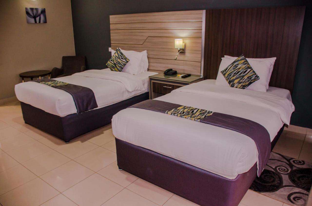 Hotel Milenio Nampula Buitenkant foto
