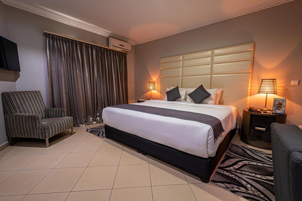 Hotel Milenio Nampula Buitenkant foto