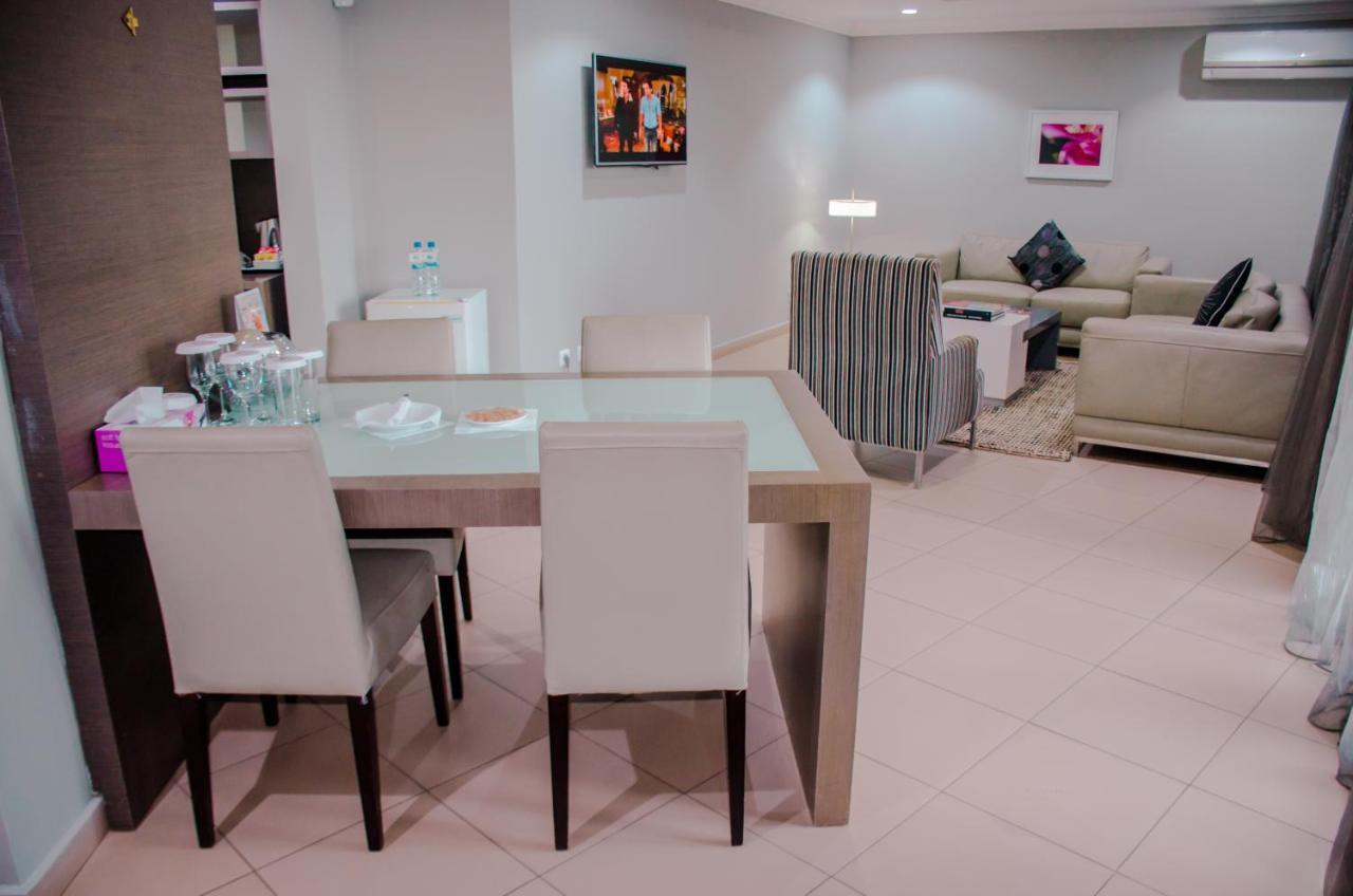 Hotel Milenio Nampula Buitenkant foto