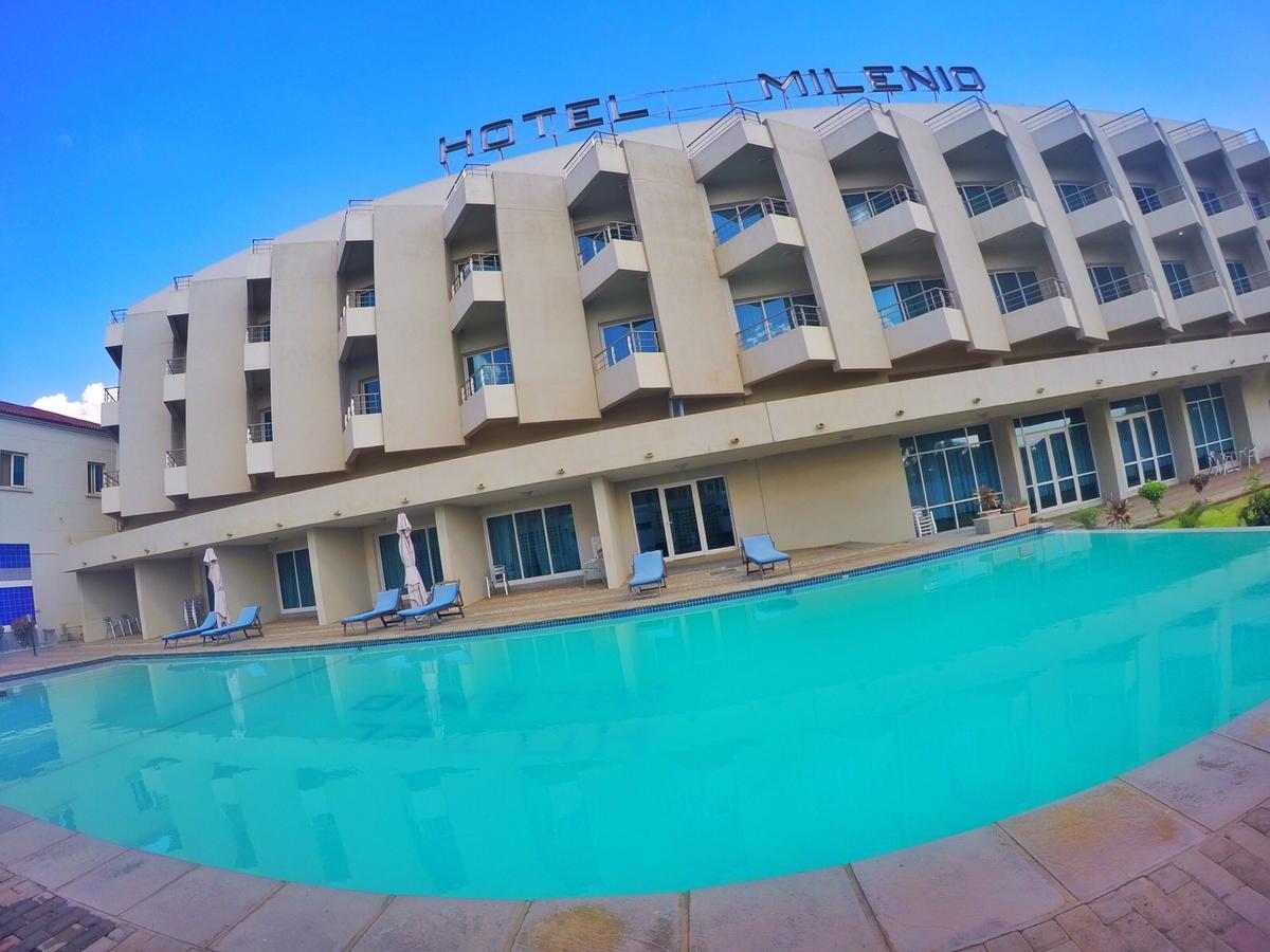 Hotel Milenio Nampula Buitenkant foto