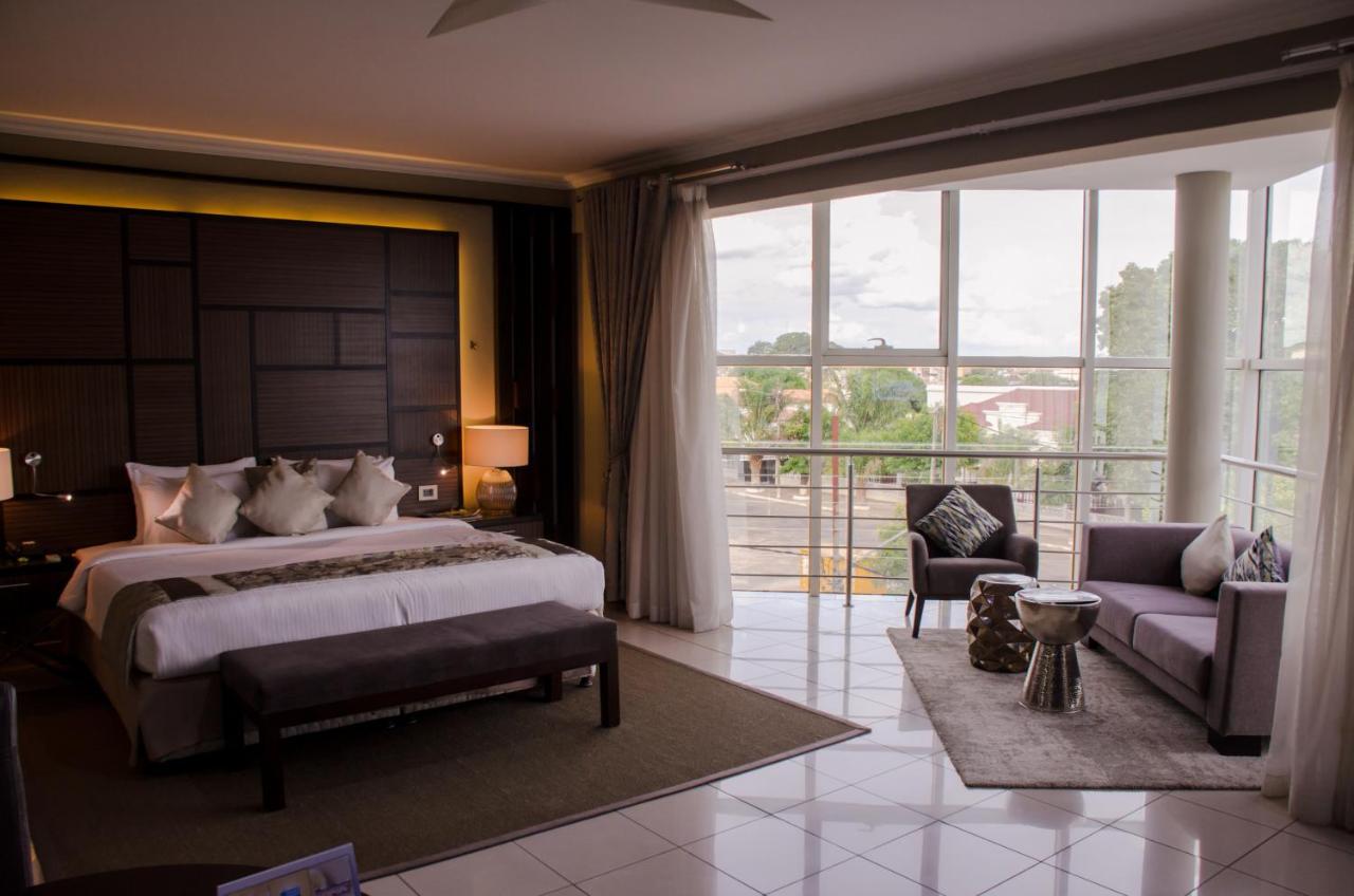 Hotel Milenio Nampula Buitenkant foto